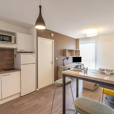 Auriol Apartamento *